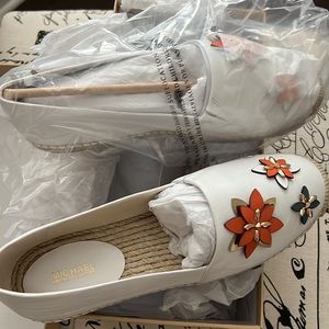 Flat women espadrilles